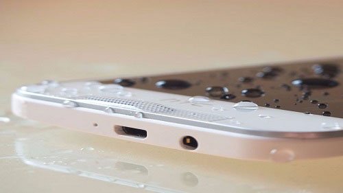 water-damaged iphone